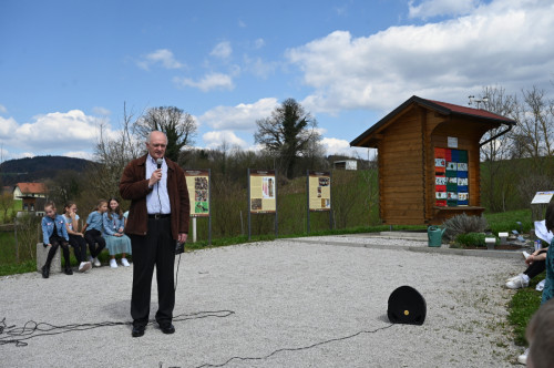 SAJSTIČ 11